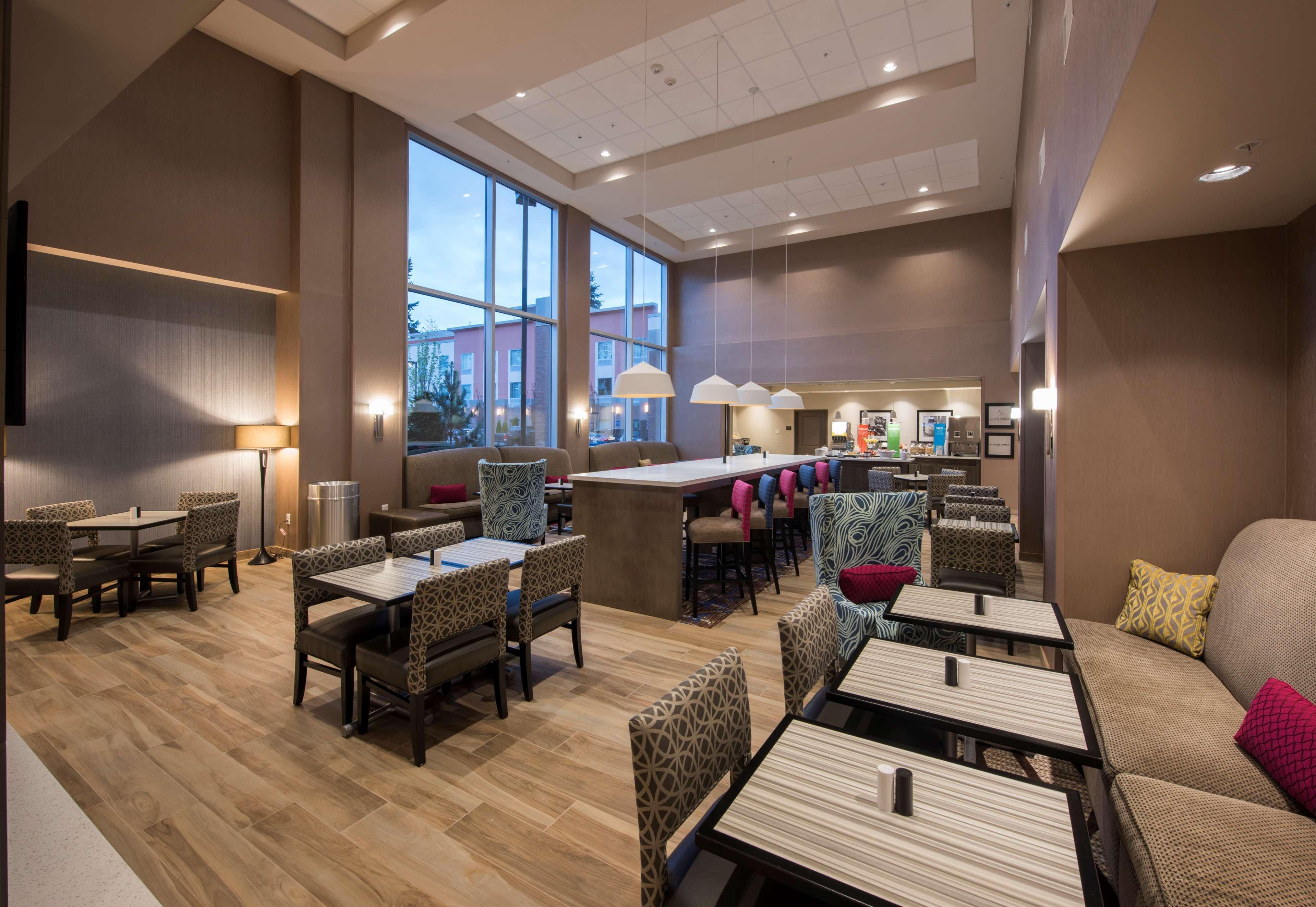 Hampton Inn & Suites Seattle/Redmond Wa Bagian luar foto