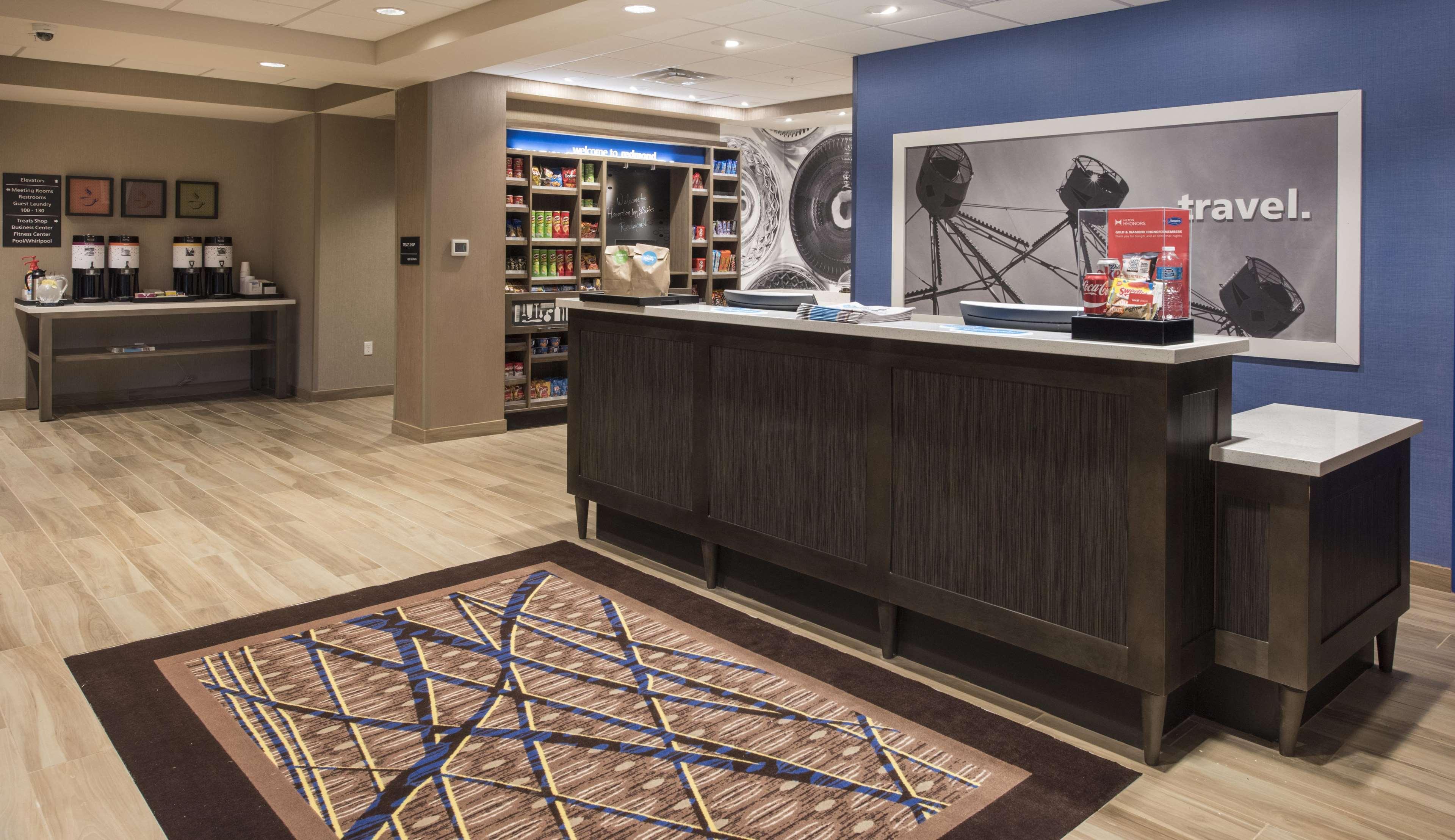 Hampton Inn & Suites Seattle/Redmond Wa Bagian luar foto