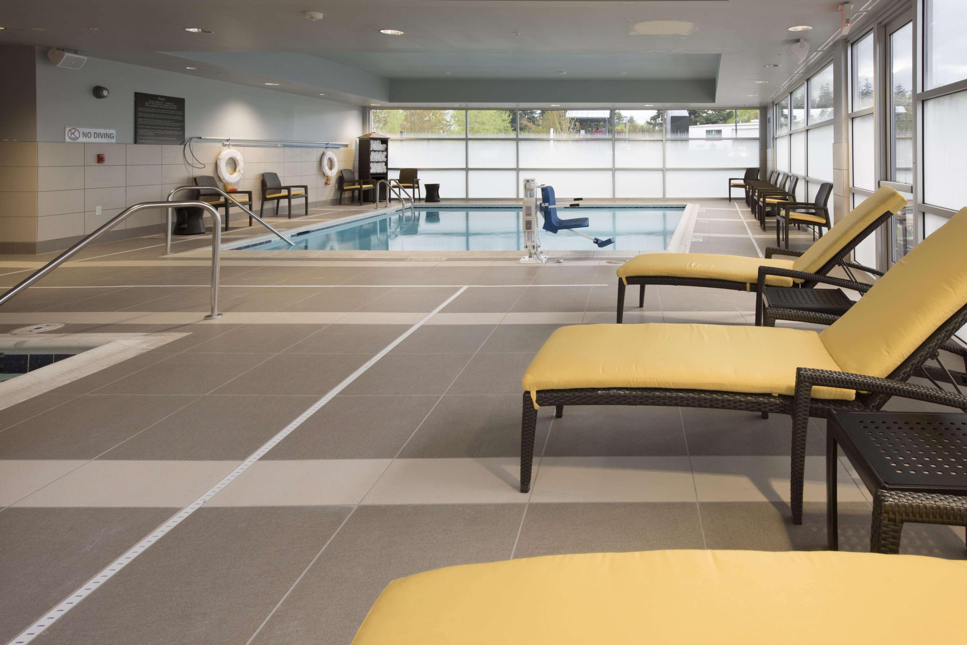Hampton Inn & Suites Seattle/Redmond Wa Bagian luar foto