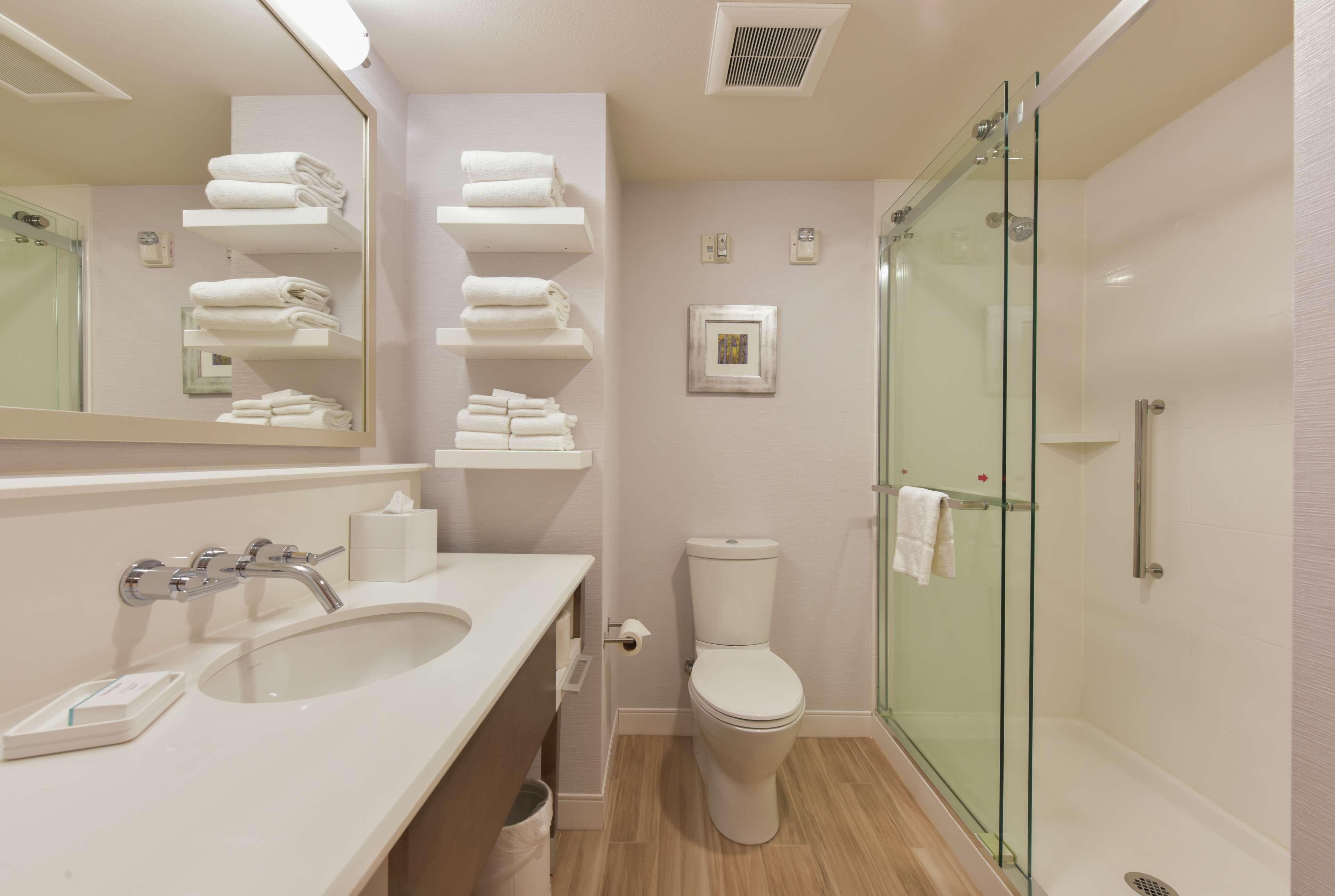Hampton Inn & Suites Seattle/Redmond Wa Bagian luar foto