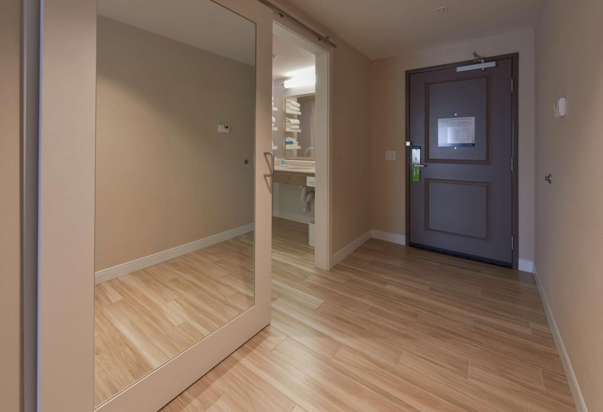 Hampton Inn & Suites Seattle/Redmond Wa Bagian luar foto
