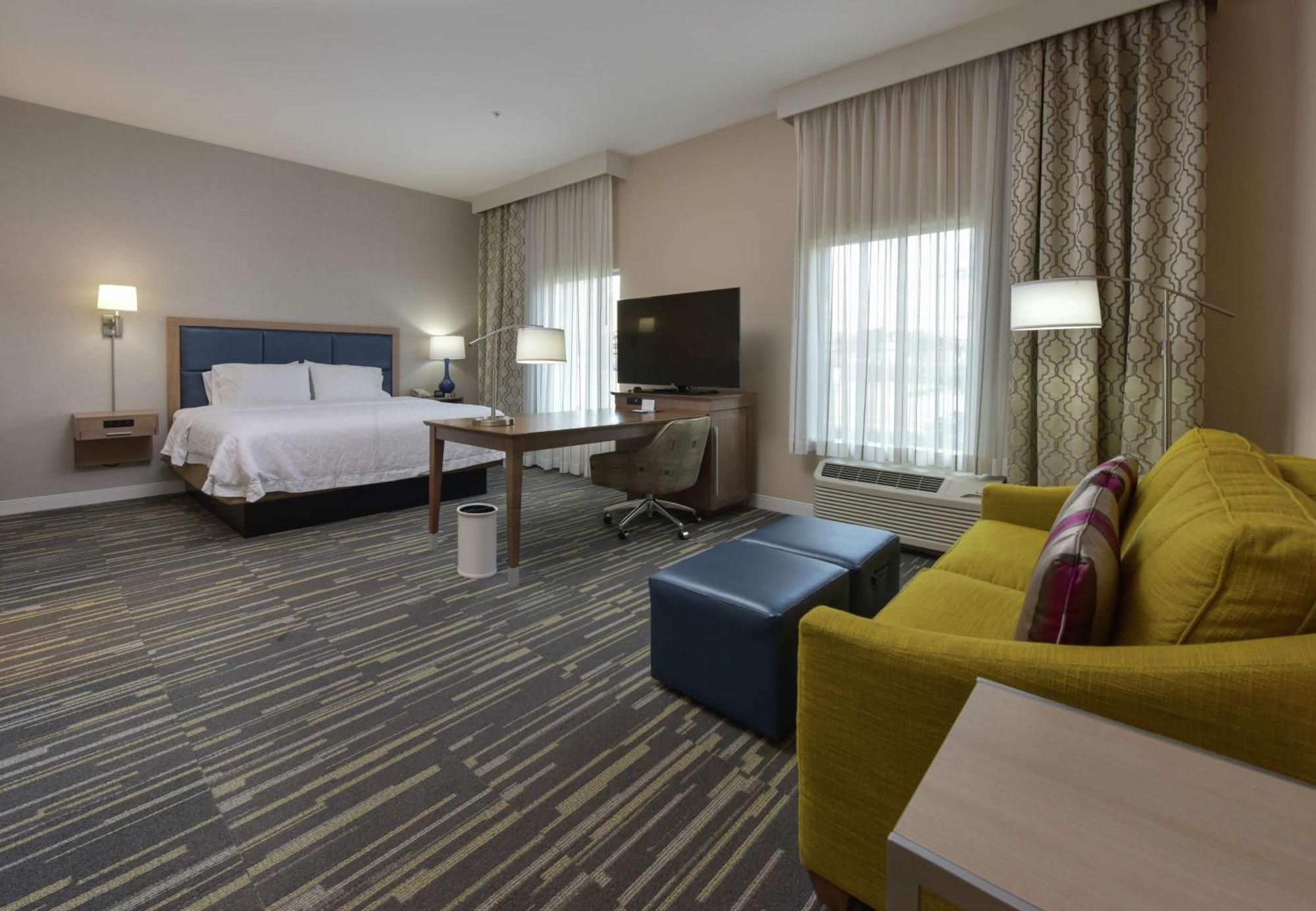 Hampton Inn & Suites Seattle/Redmond Wa Bagian luar foto